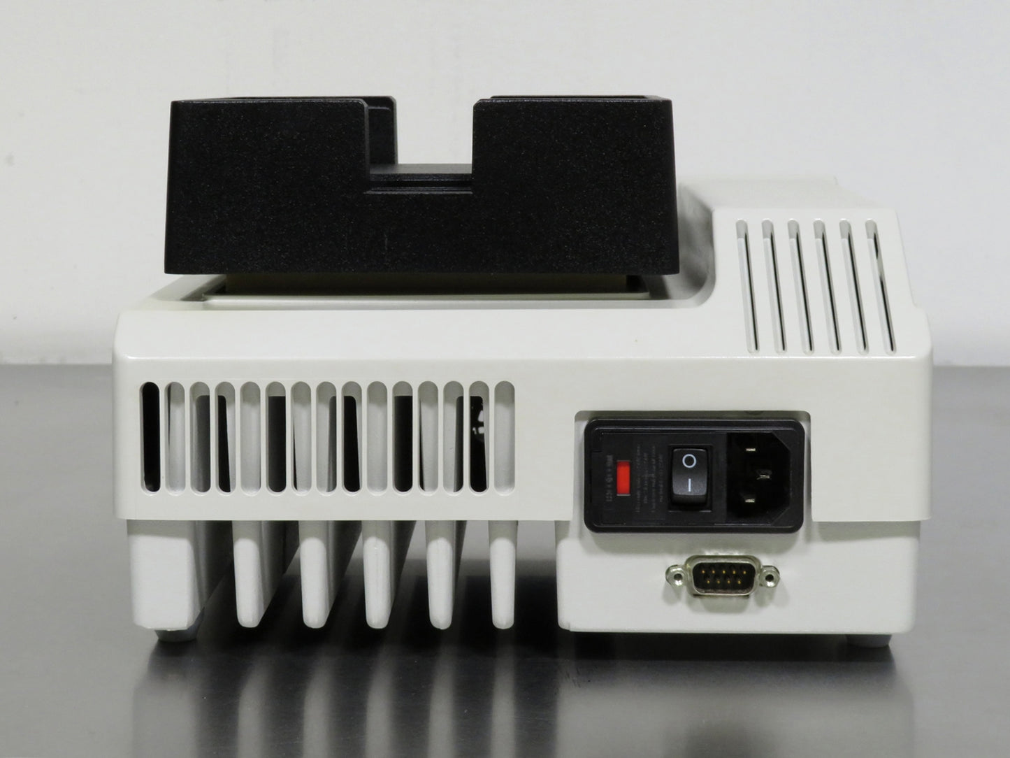 Eppendorf Thermostat Plus Microplate Heater, Catalog # 5352