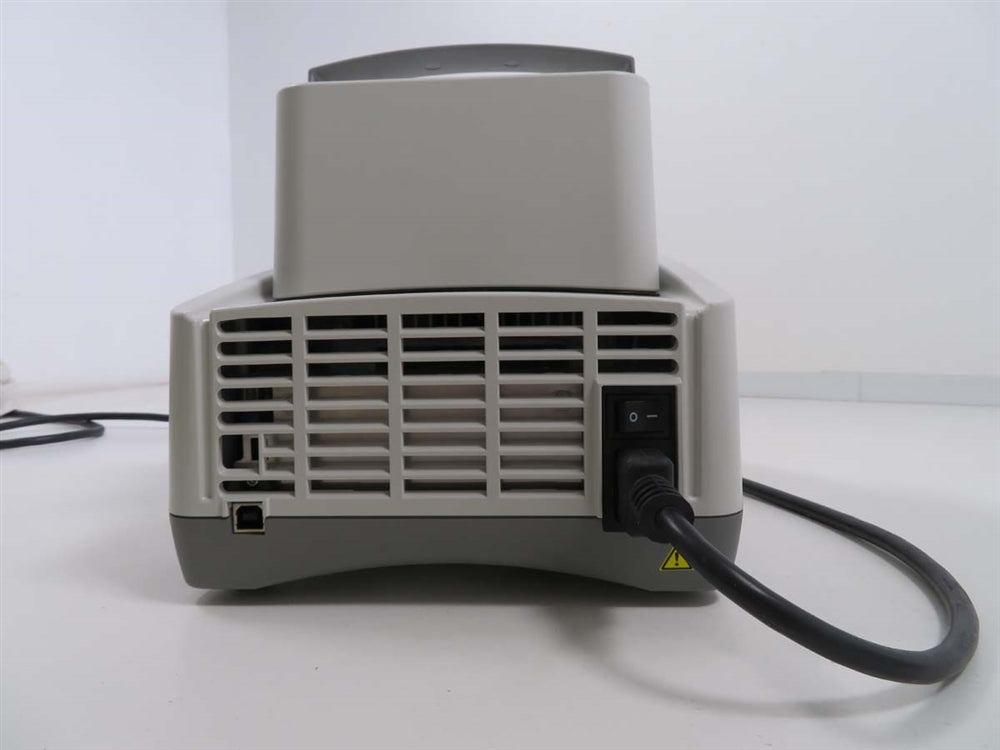 Eppendorf Thermomixer C Model 5382