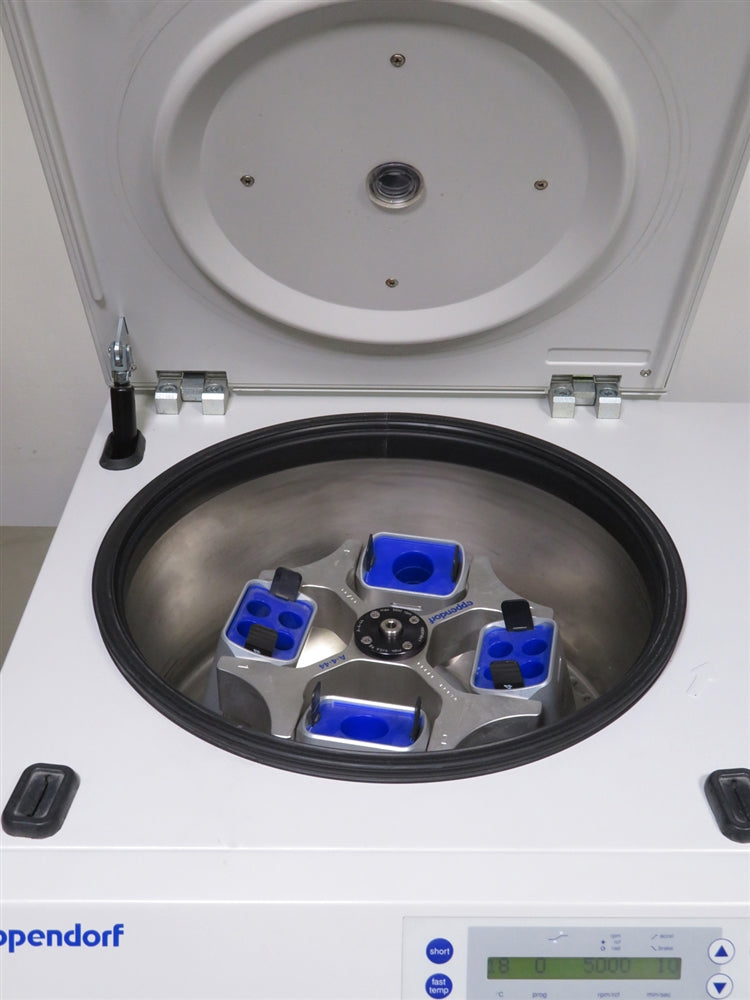 Eppendorf 5804R Refrigerated Centrifuge