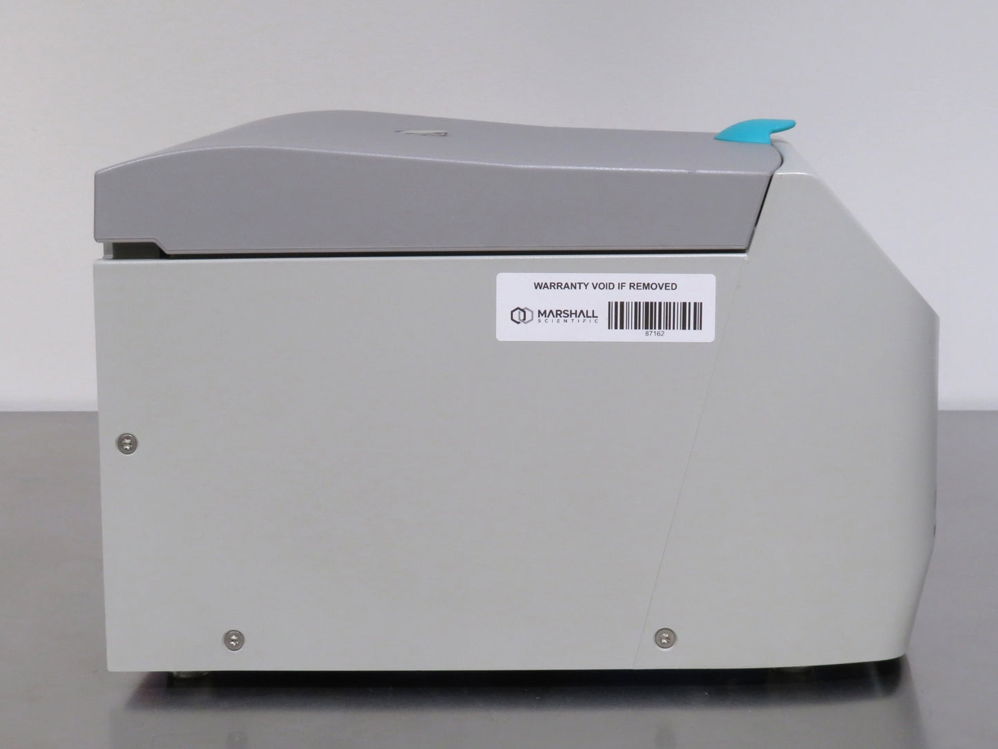 Hermle Z207-A Centrifuge w/ 221.57 8 x 15ml Fixed Angle Rotor