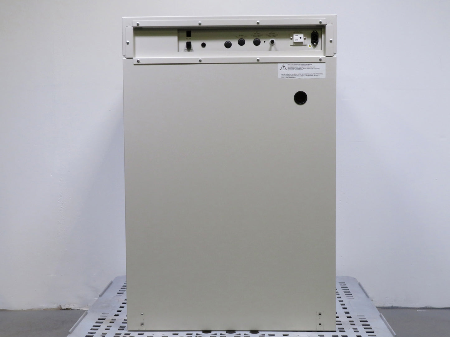 VWR CO2 Water Jacketed Incubator, Cat. #: 10810-744
