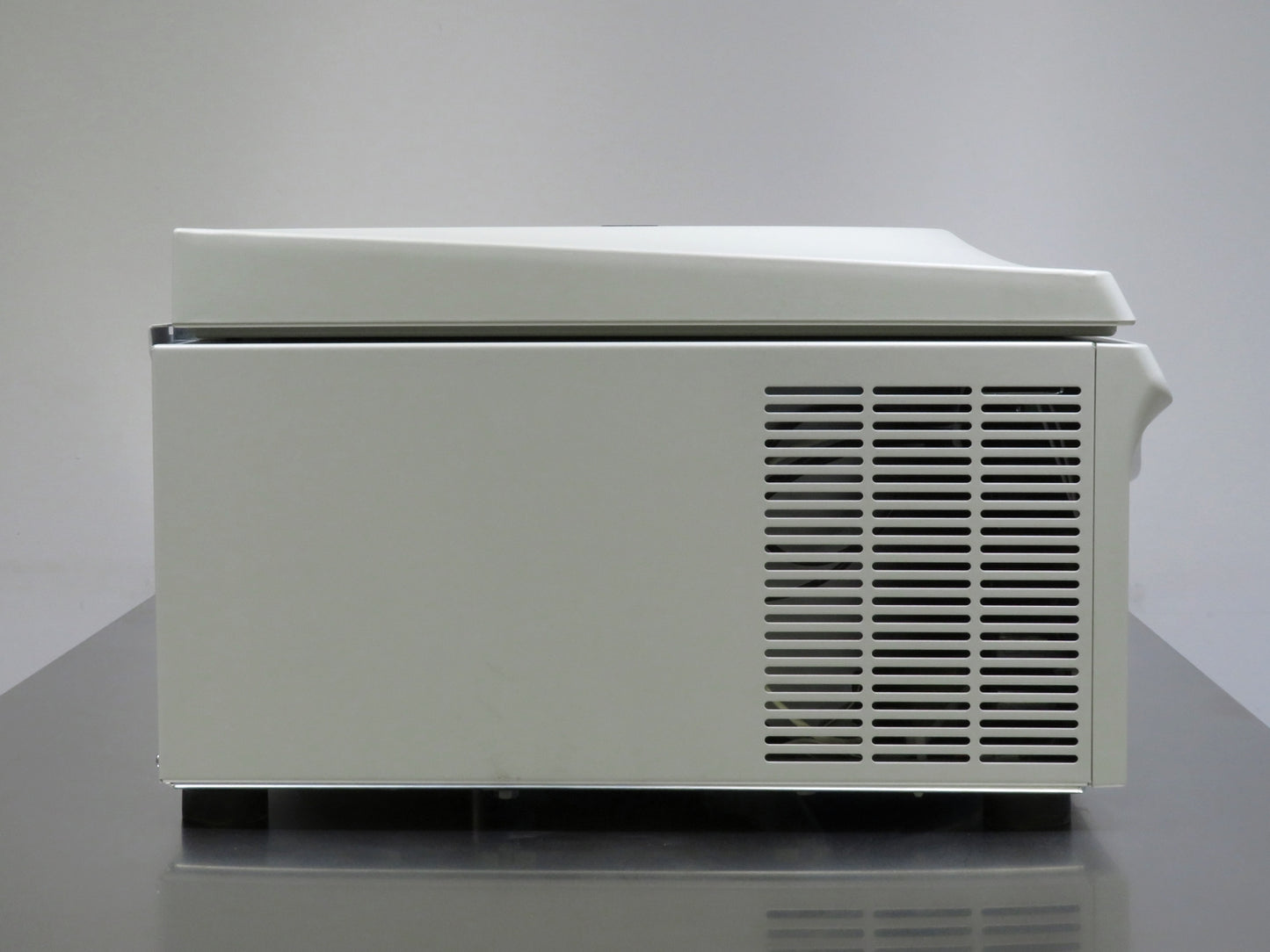 Eppendorf 5810R Refrigerated Centrifuge
