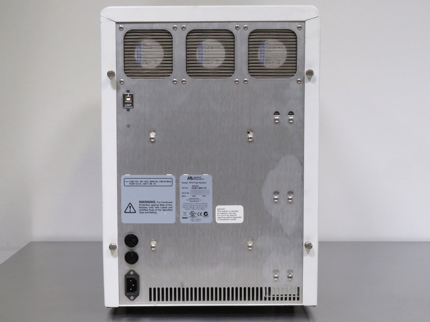 Applied Biosystems 7500 Fast Real-Time PCR System