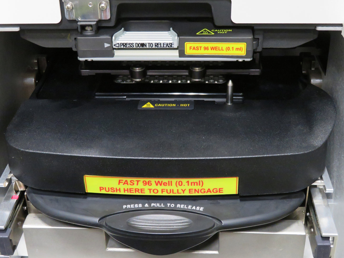 Applied Biosystems QuantStudio 7 Flex Real-Time PCR System w/ 96-Well Fast Sample Block