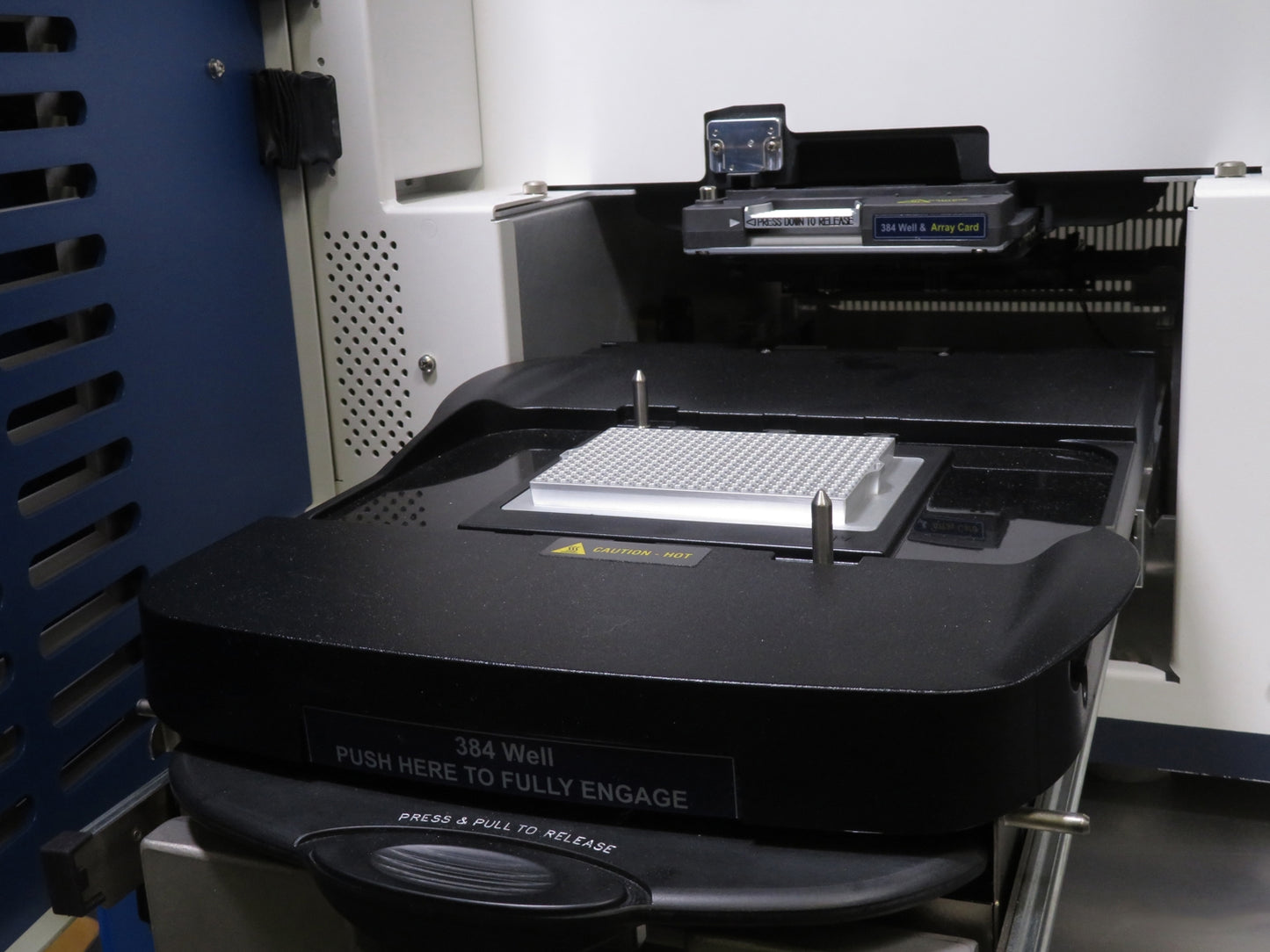 Applied Biosystems ViiA 7 Real-Time PCR System w/ 384-Well Sample Block