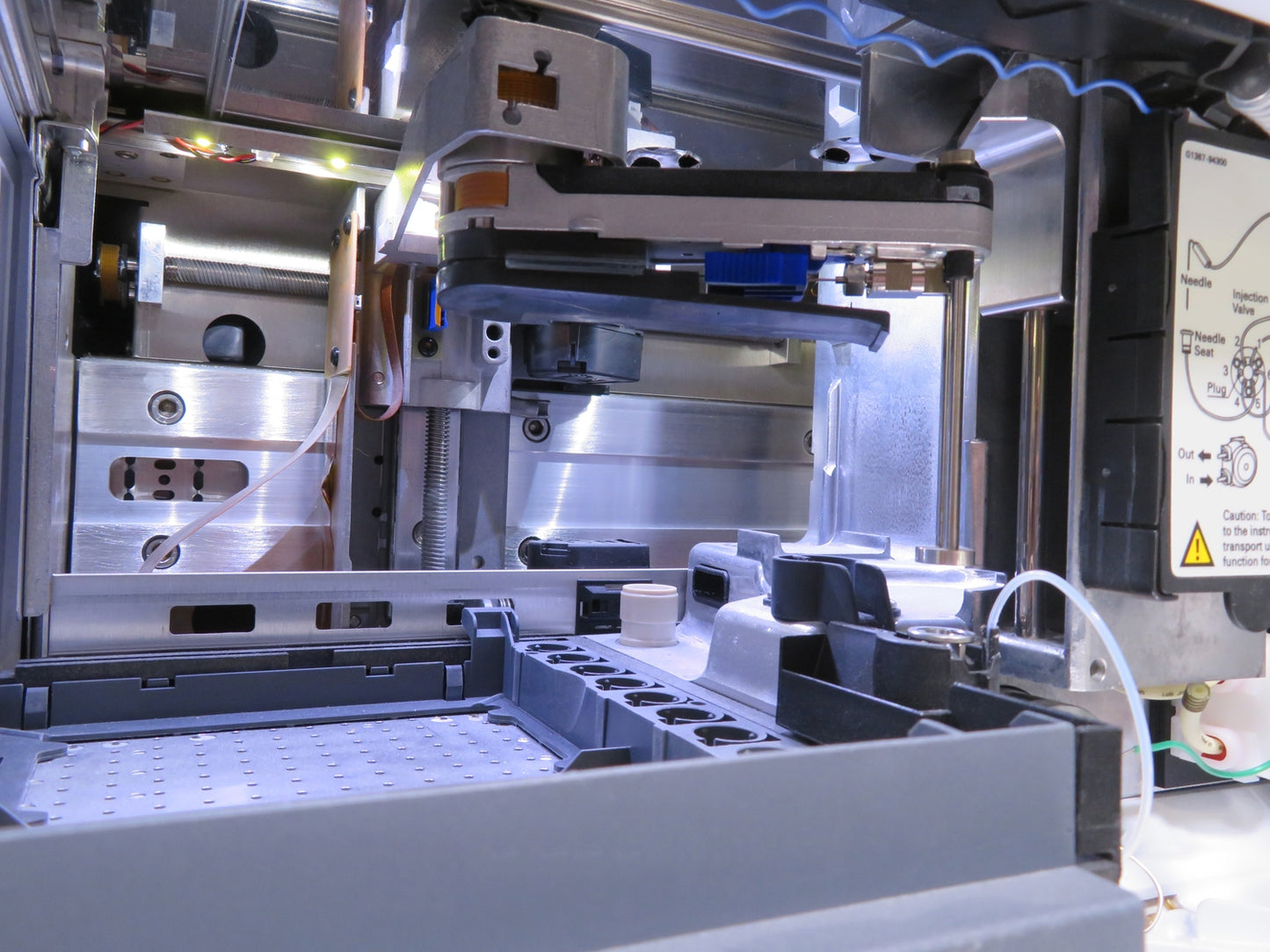 Agilent 1260 Infinity I HPLC G1367E High Performance Autosampler