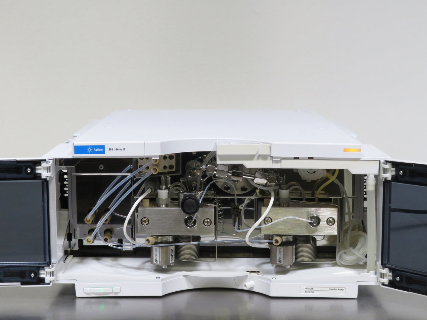 Agilent 1260 Infinity II HPLC G7112B Binary Pump
