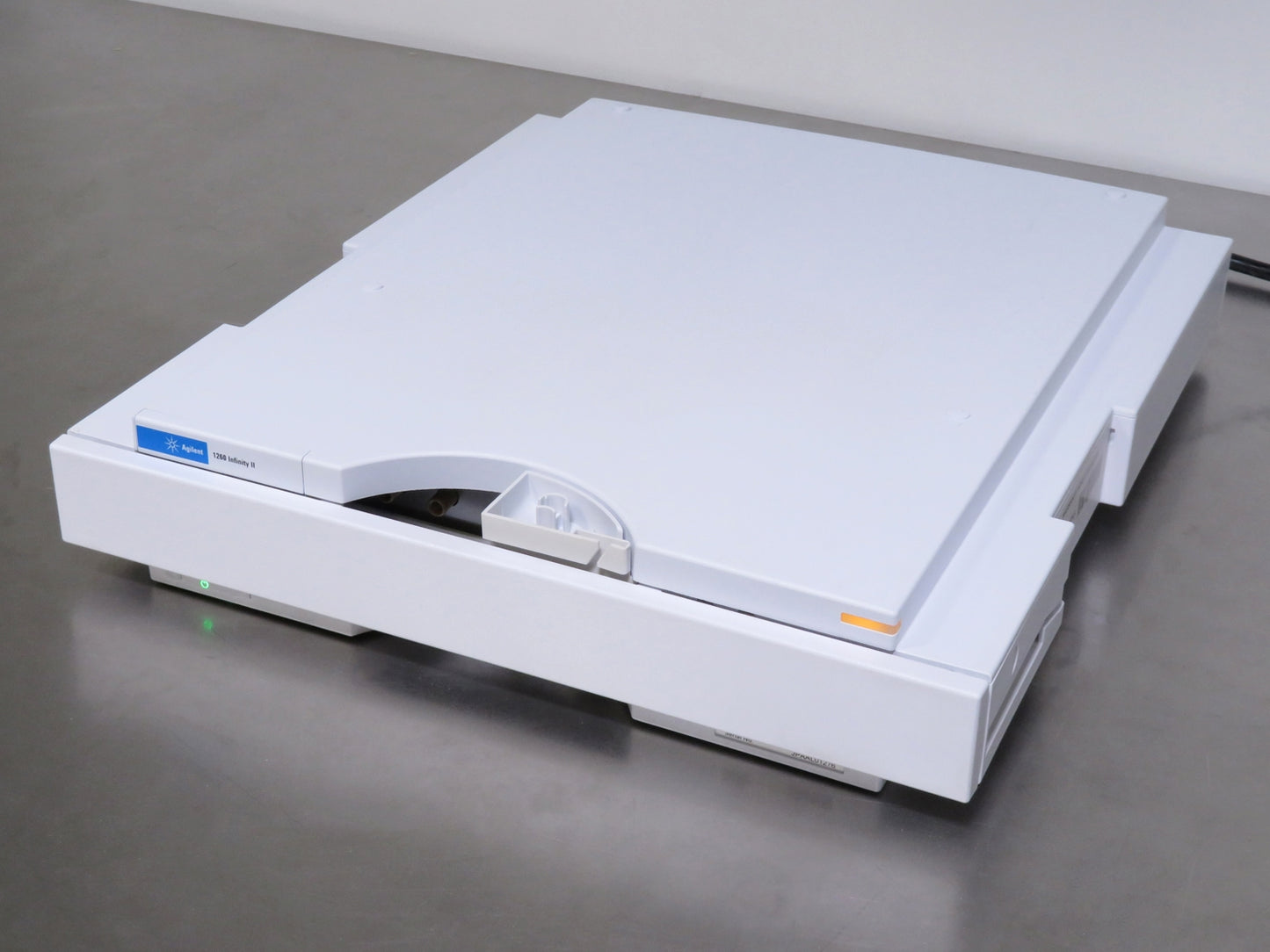 Agilent 1260 Infinity II HPLC G7122A Degasser