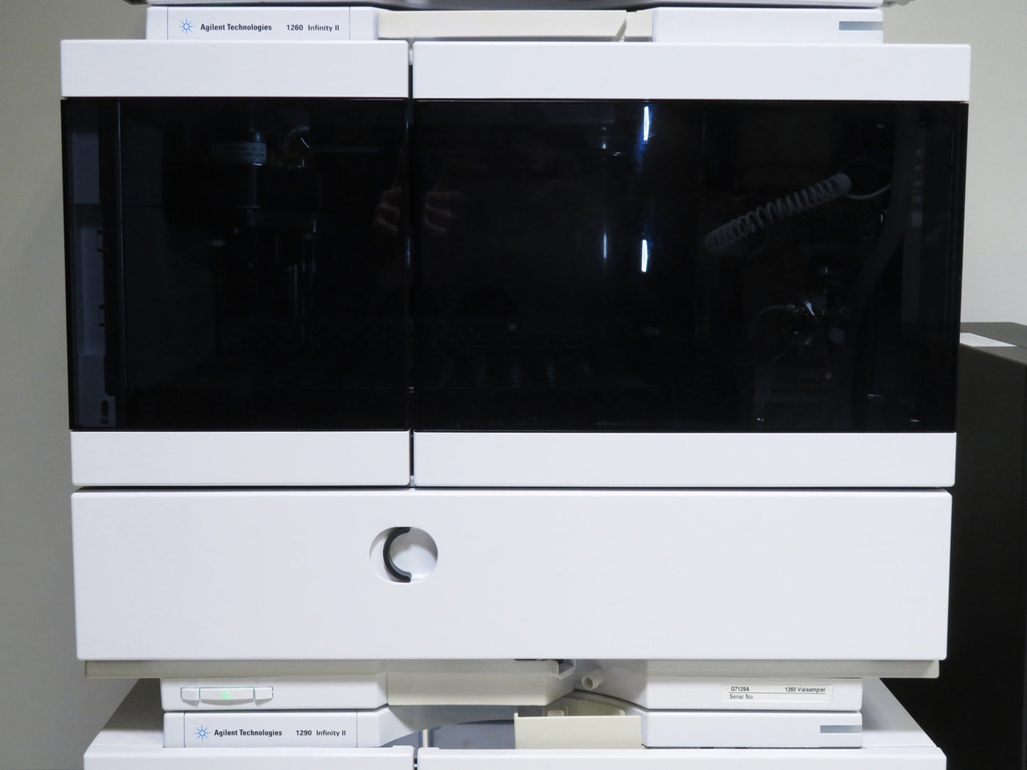 Agilent 1260 Infinity II LC System w/ Vialsampler & DAD