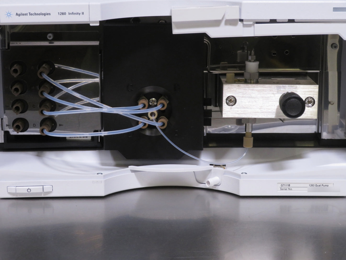 Agilent 1260 Infinity II HPLC G7111B Quat Pump