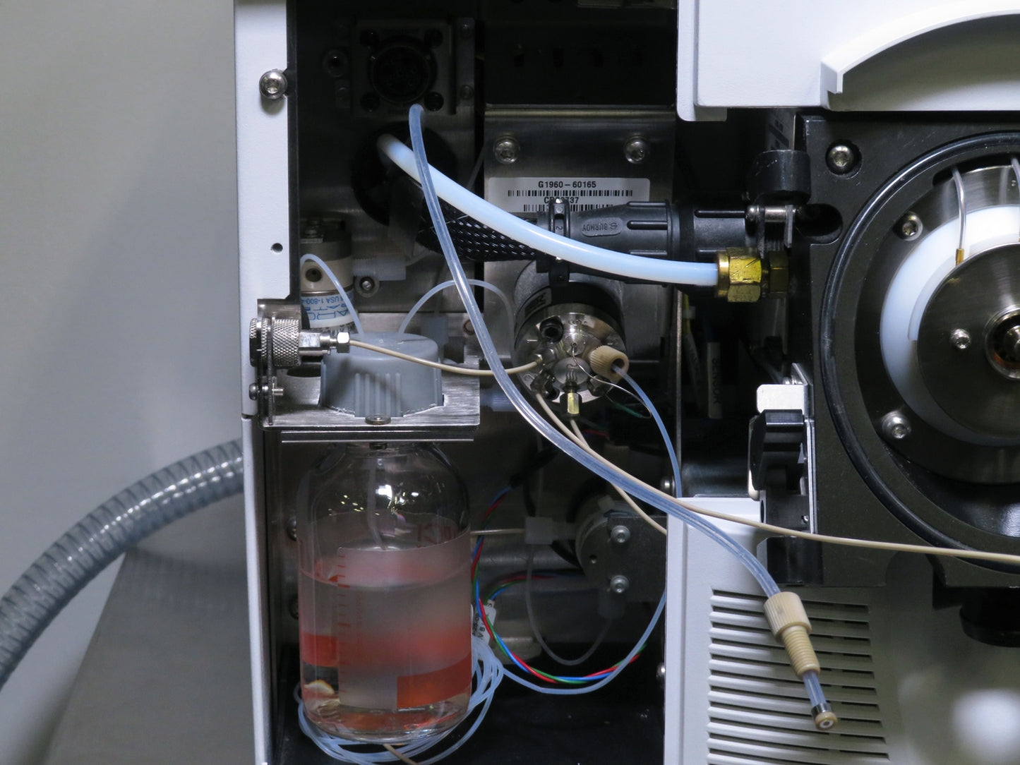 Agilent 6140A Single Quadrupole Mass Spectrometer w/ 1200 UPLC