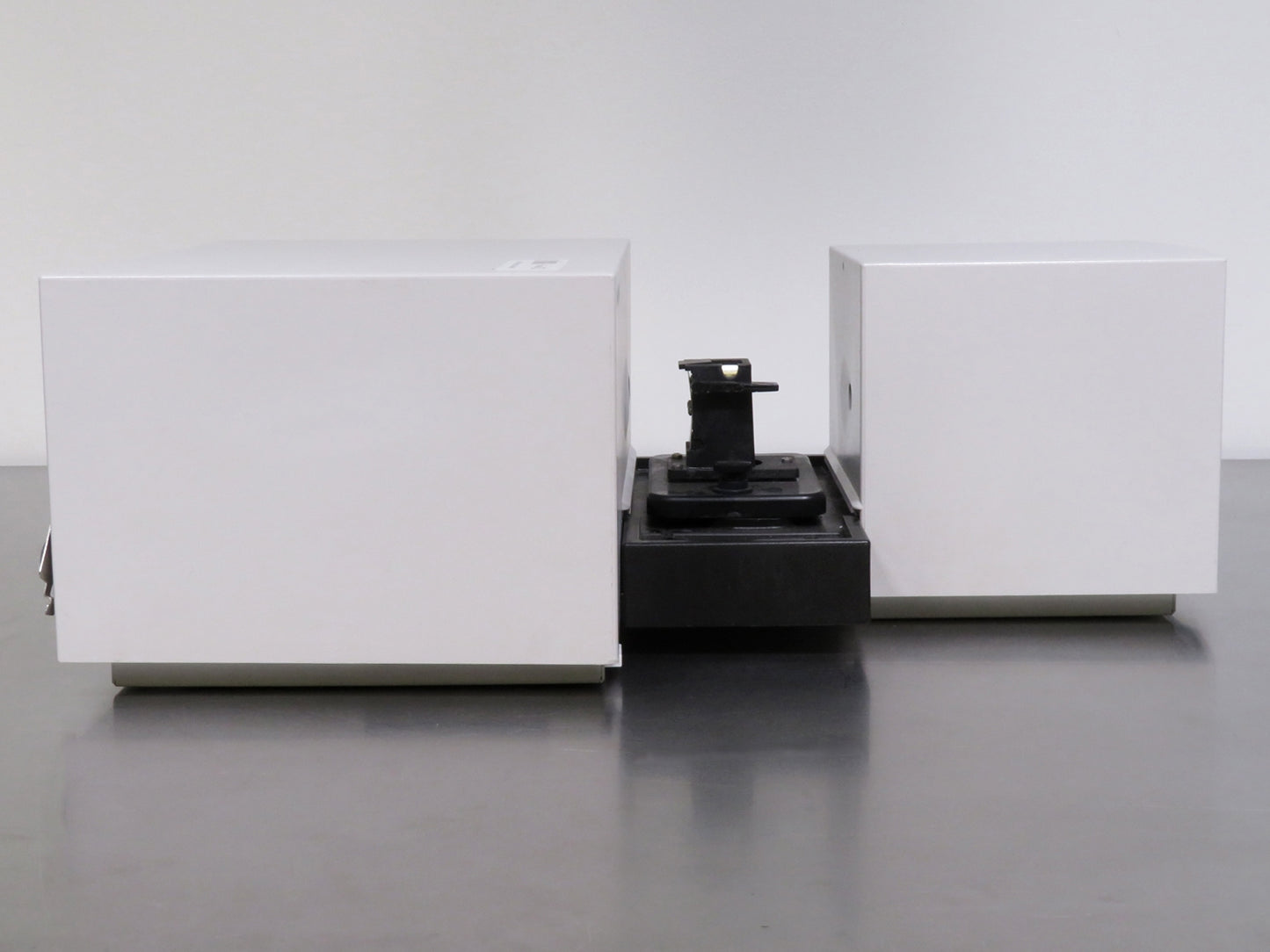 Agilent 8453 G1103A  Spectrophotometer