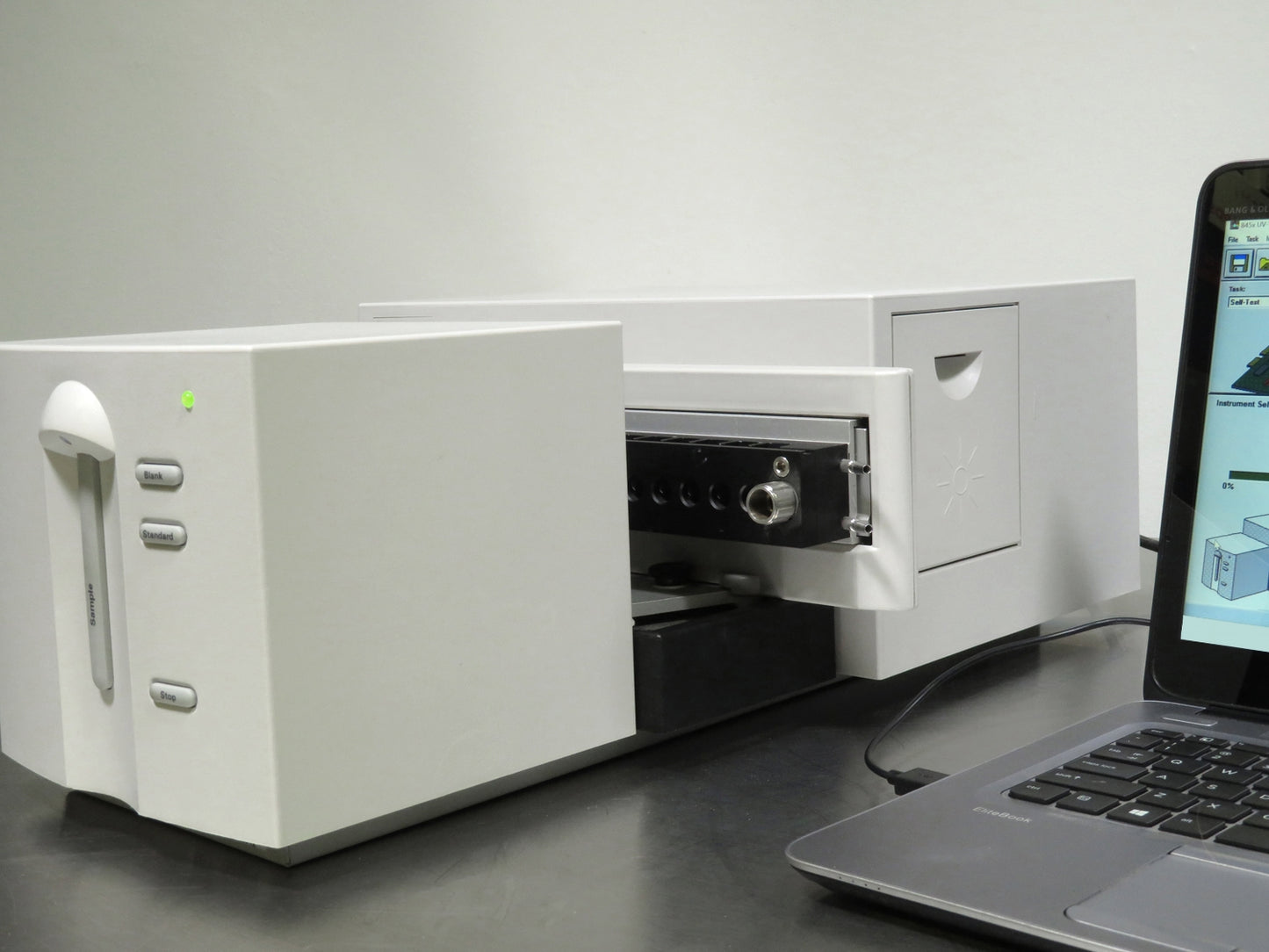 Agilent 8453 G1103A Spectrophotometer w/ G1120A Multicell Transport