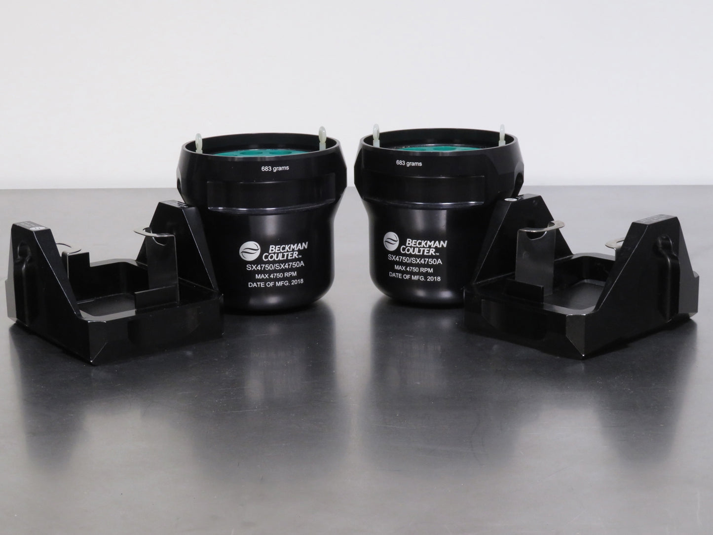 Beckman Coulter SX4750A Swing Bucket Rotor w/ Round Buckets and Plate Buckets