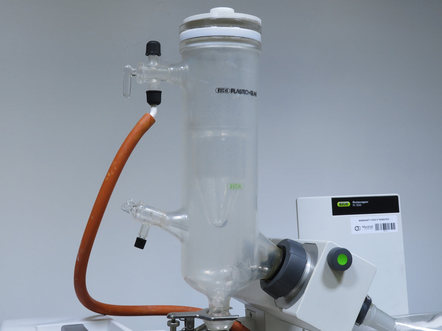 Buchi R-300 Rotavapor System with V-700 Vacuum Pump