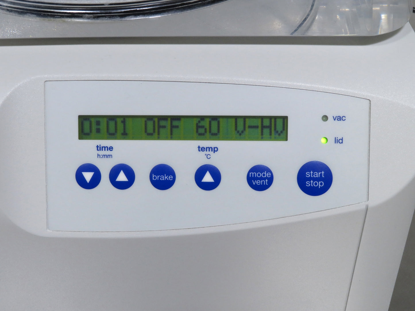 Eppendorf Vacufuge 5305 Plus Concentrator Complete System (Newest Version)