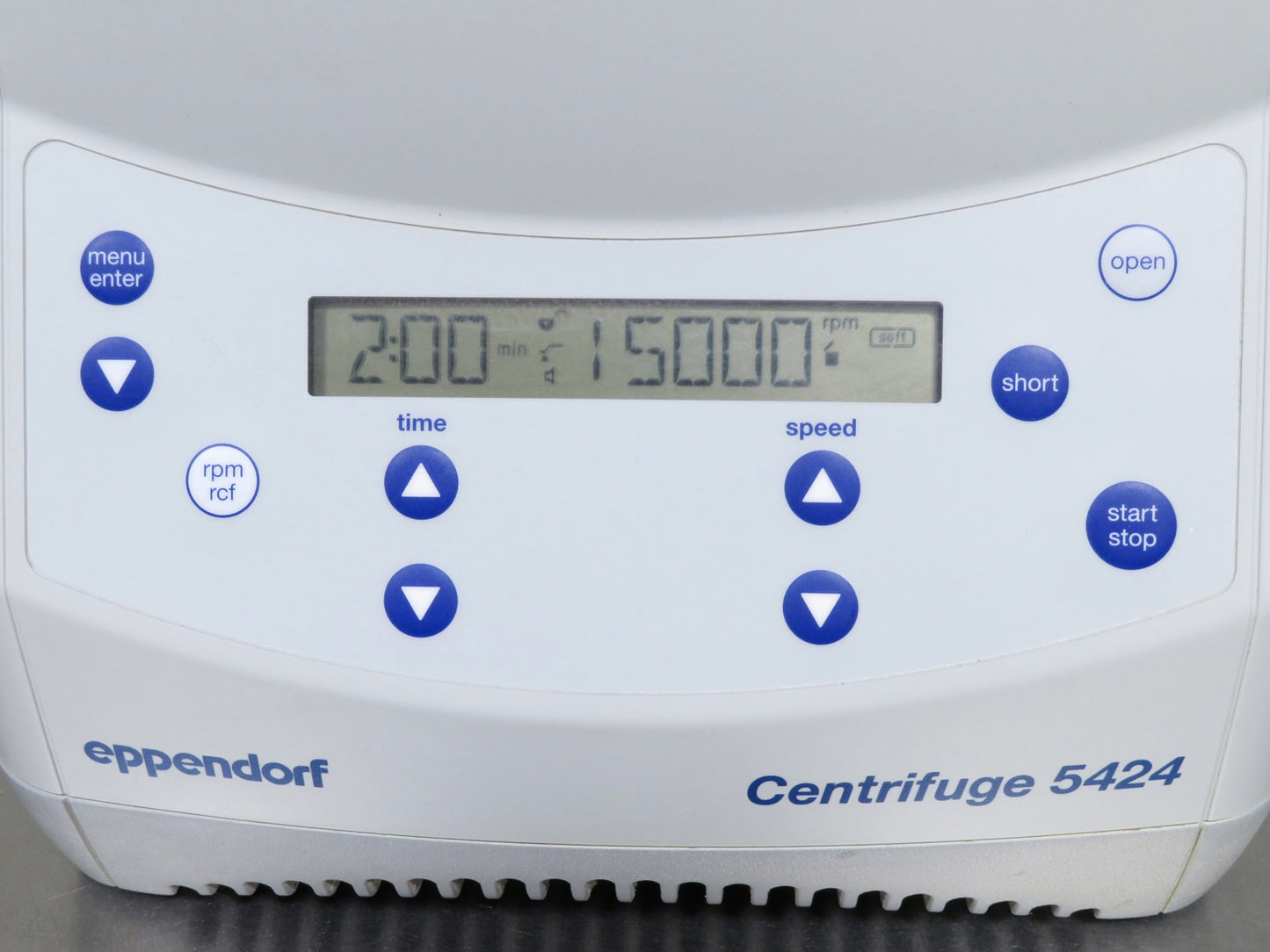 Eppendorf 5424 Centrifuge w/ Digital Display
