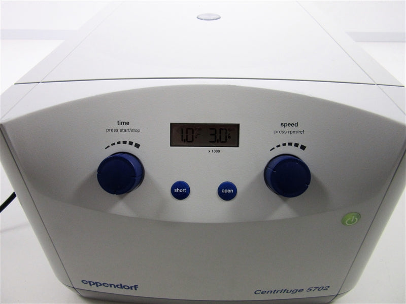 Eppendorf 5702 Centrifuge