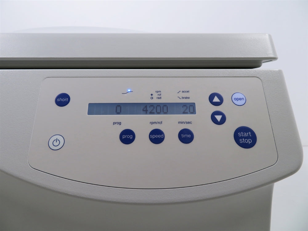 Eppendorf 5804 Benchtop Centrifuge