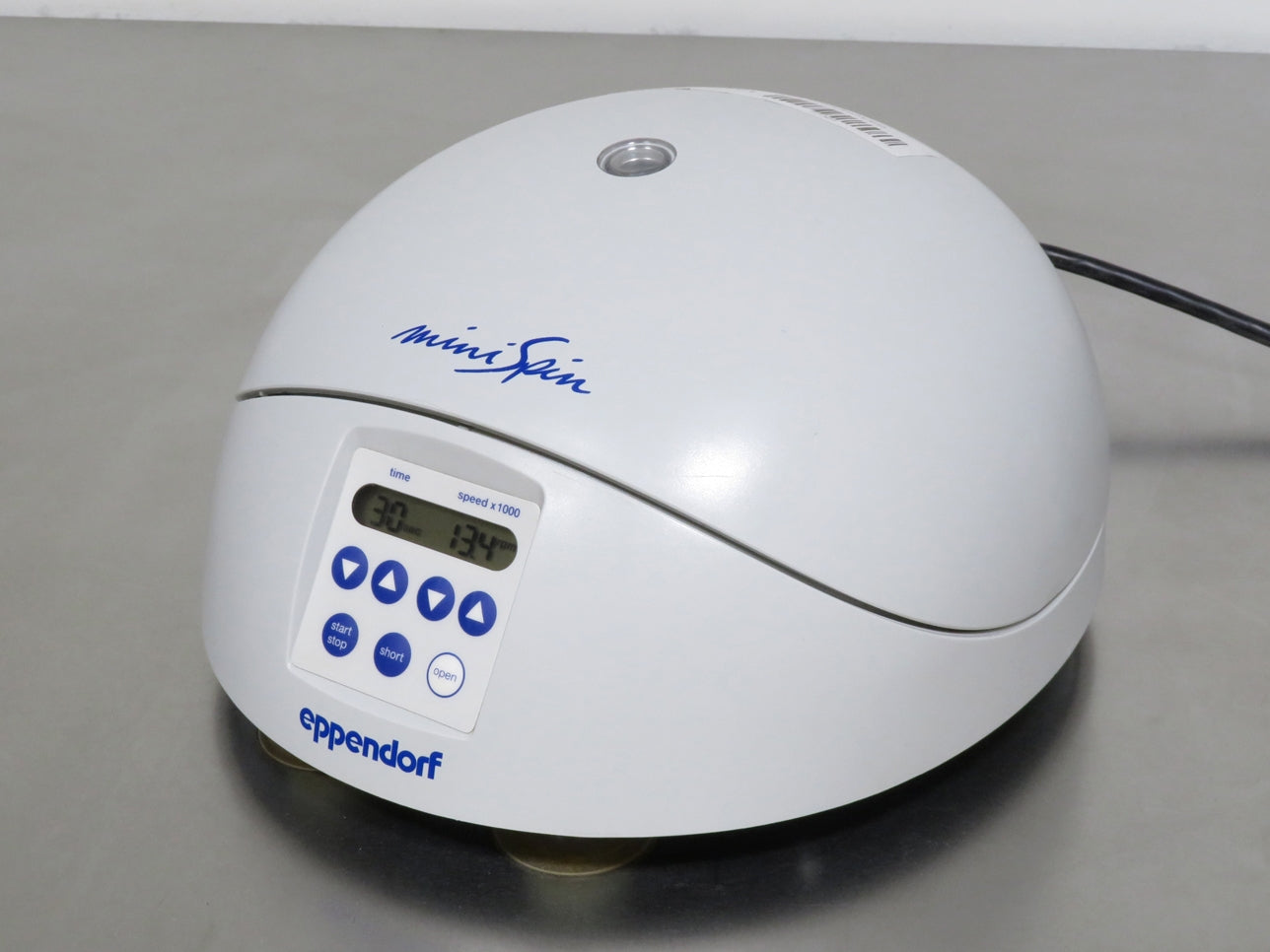 Eppendorf 5452 Minispin Centrifuge