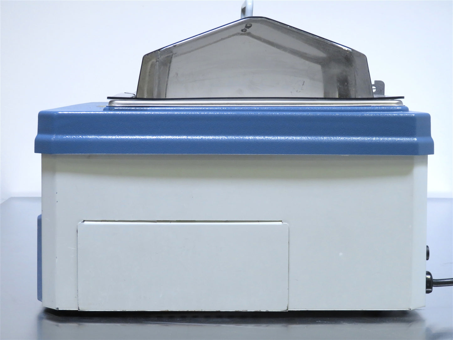 Fisher Scientific Isotemp 220 Digital Water Bath