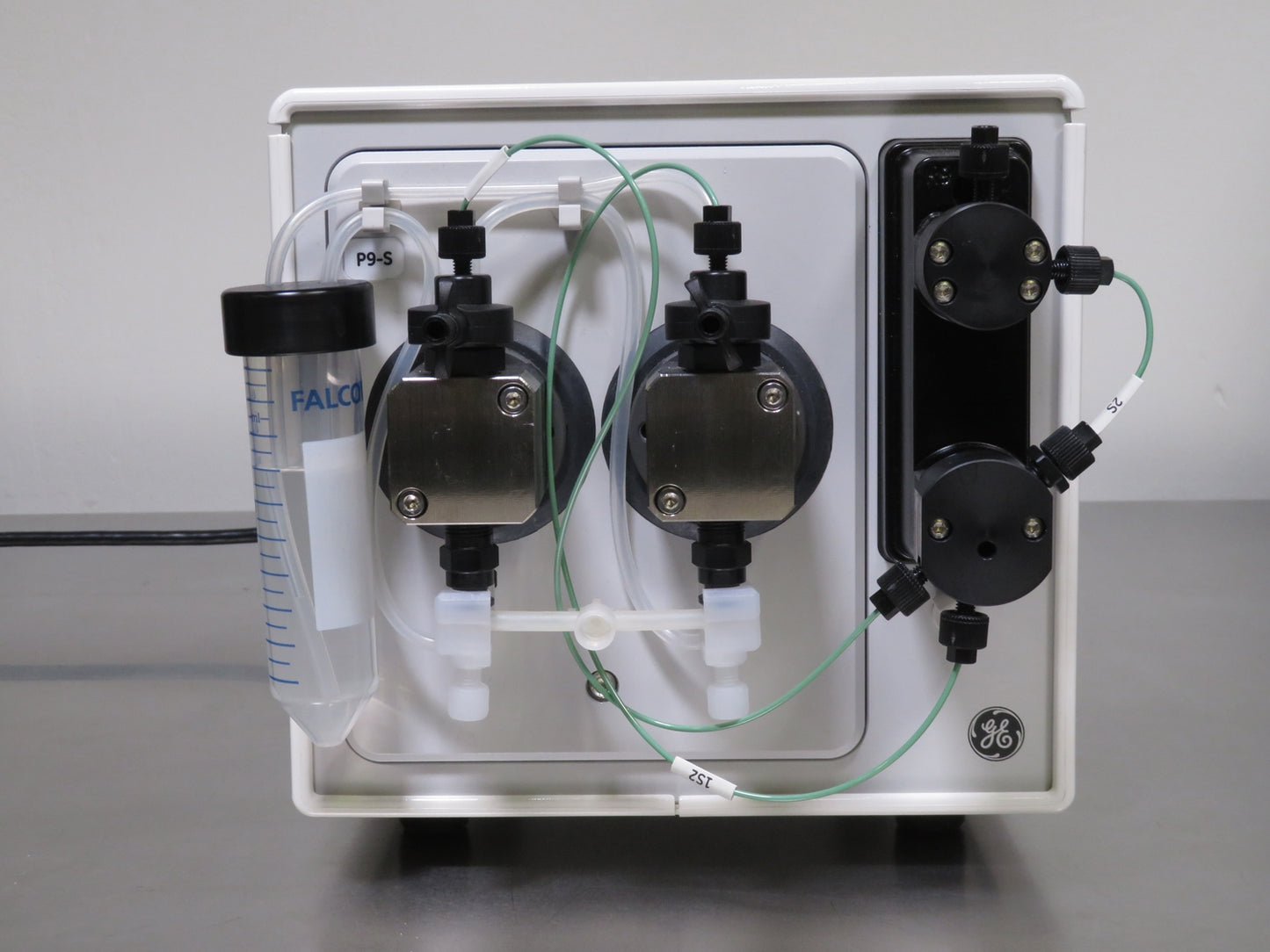 GE AKTA Pure 150 L FPLC System