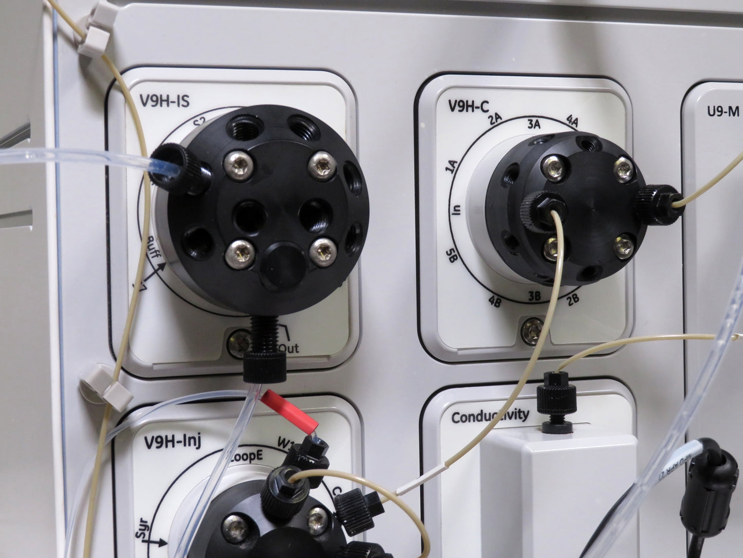 GE AKTA Pure 150 L FPLC System