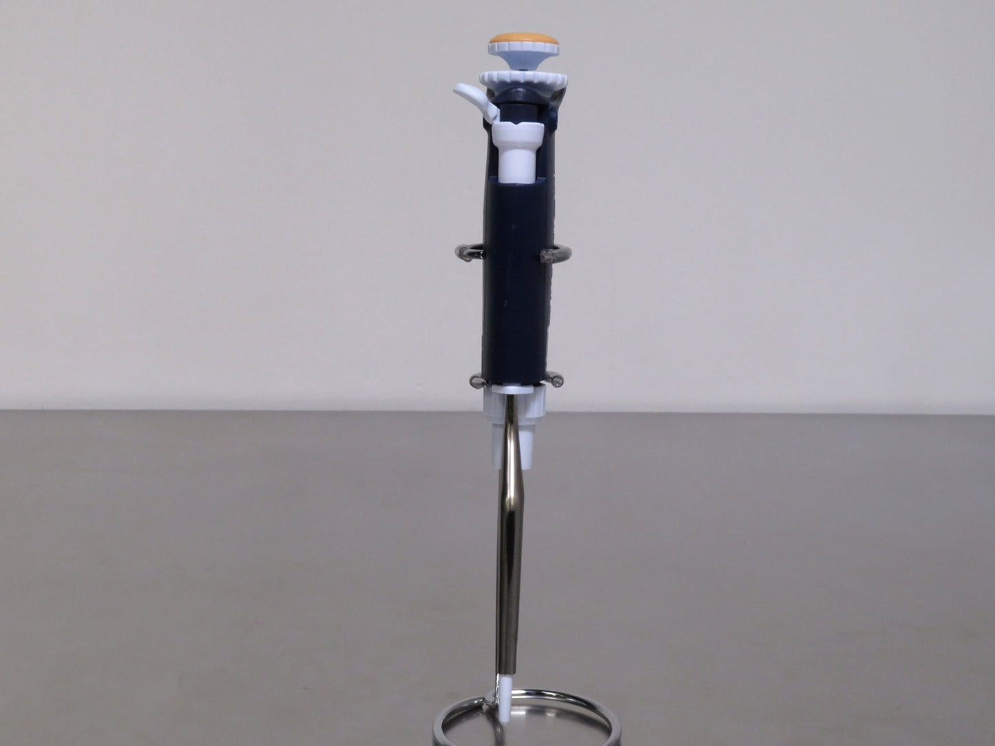 Gilson PIPETMAN L Pipette, 10 to 100uL