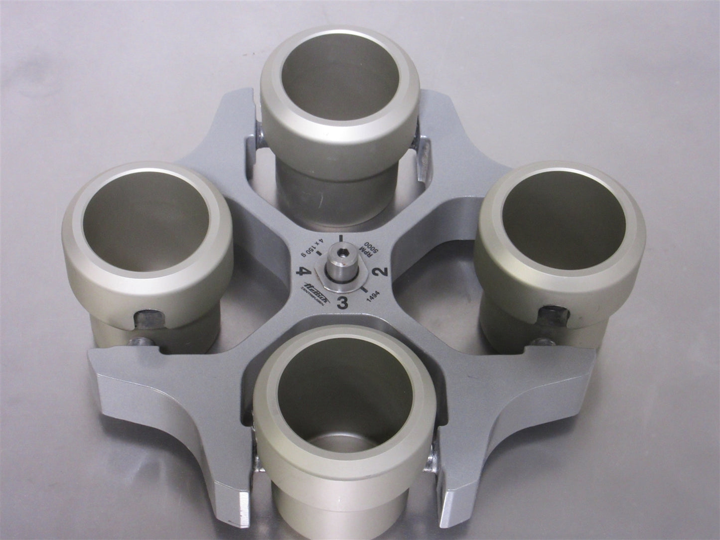 Hettich 1494 Swing Out Rotor and 1425 Buckets