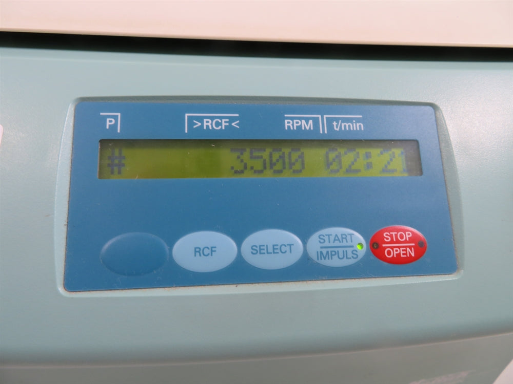 Hettich Universal 320 Centrifuge