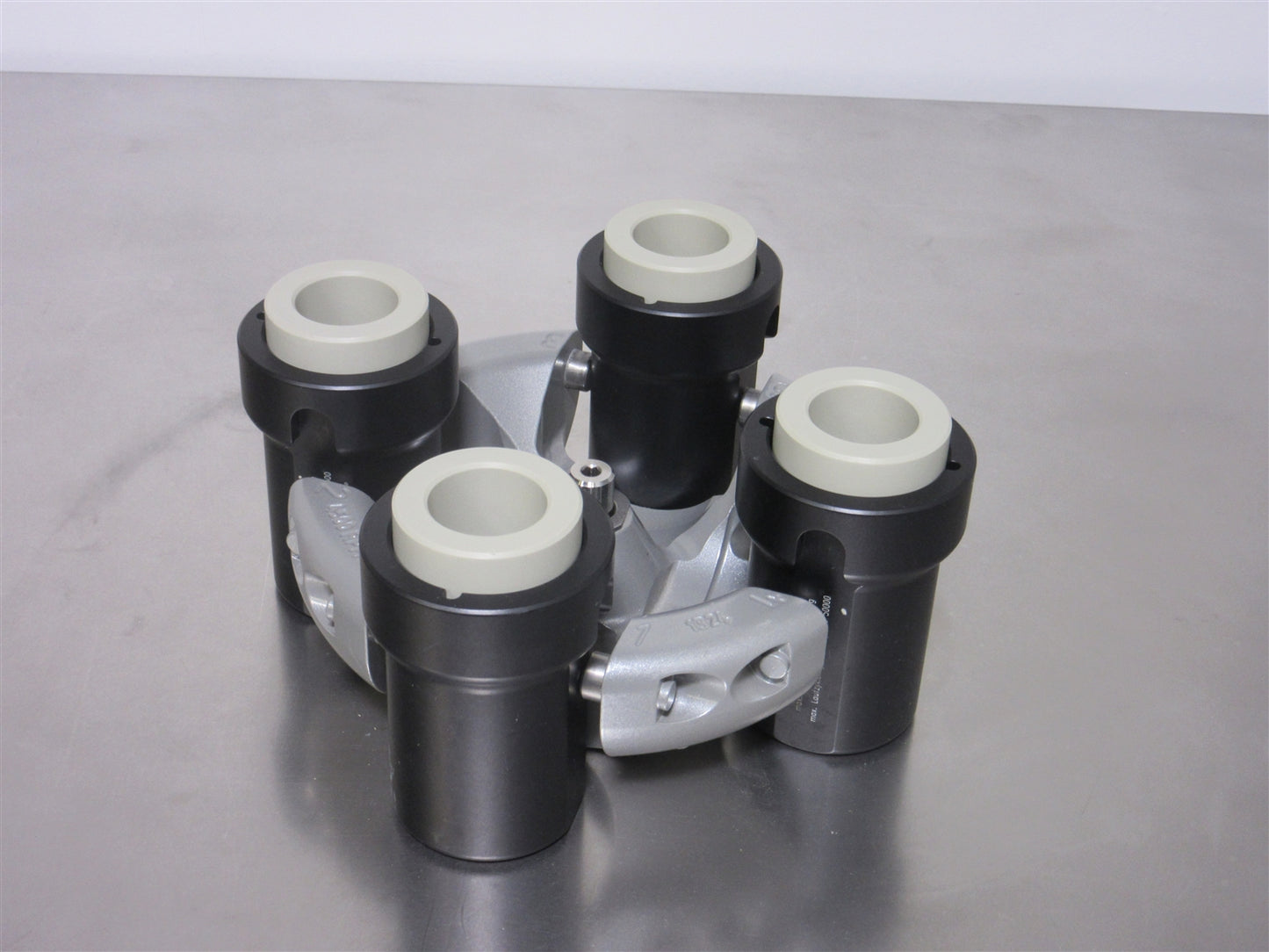 Hettich Universal 320 Centrifuge