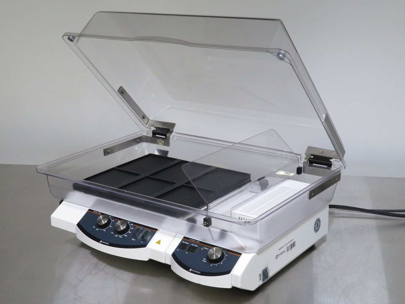 Heidolph Titramax 1000 Vibrating Shaker w/ Heating Module and Flat Incubator Hood