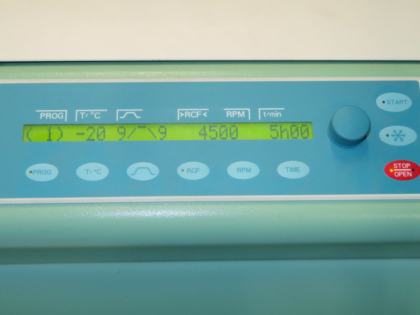 Hettich Rotina 420R Refrigerated Centrifuge, Cat. #: 4706-20