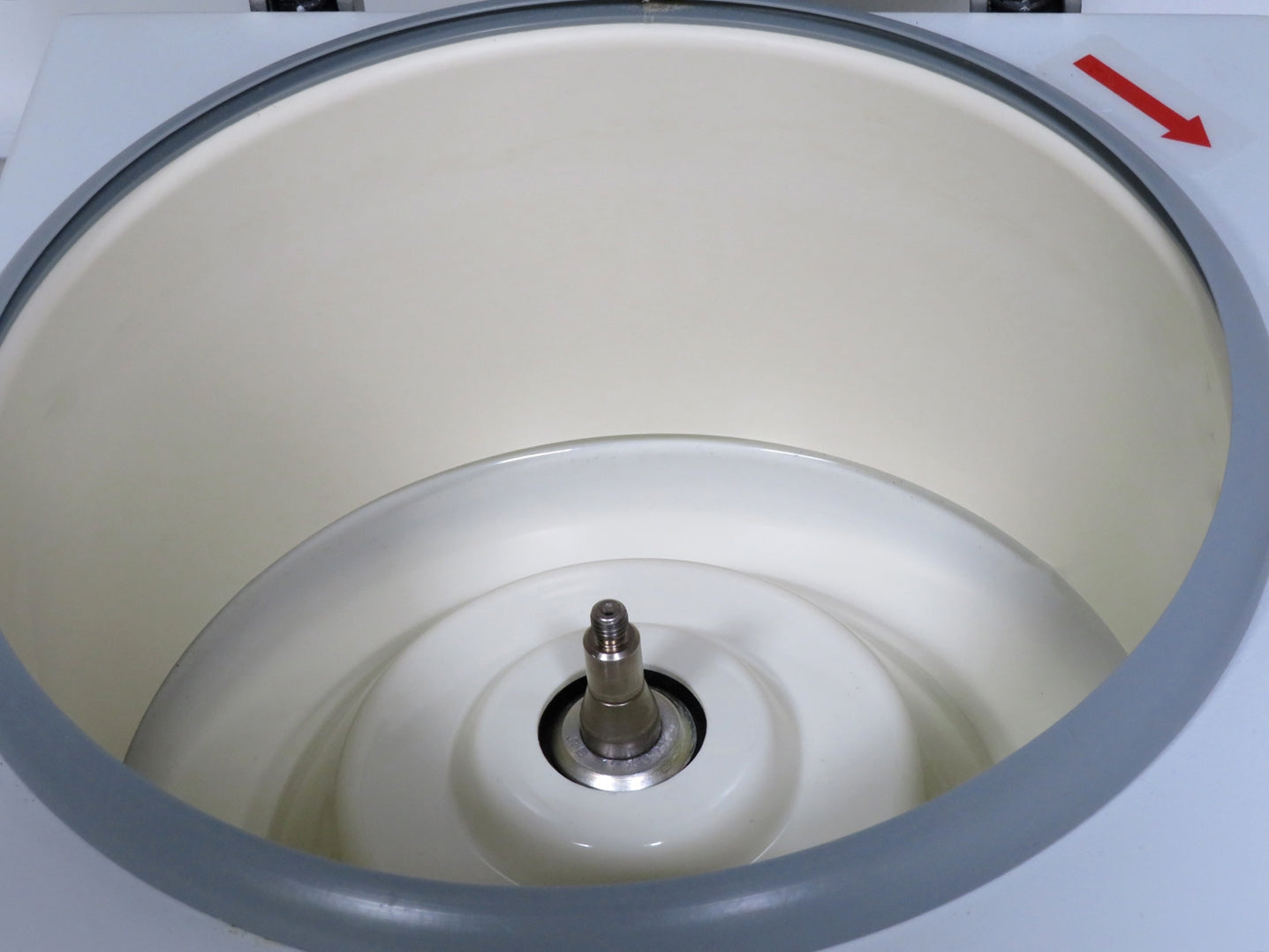 Hermle Z216 M Centrifuge