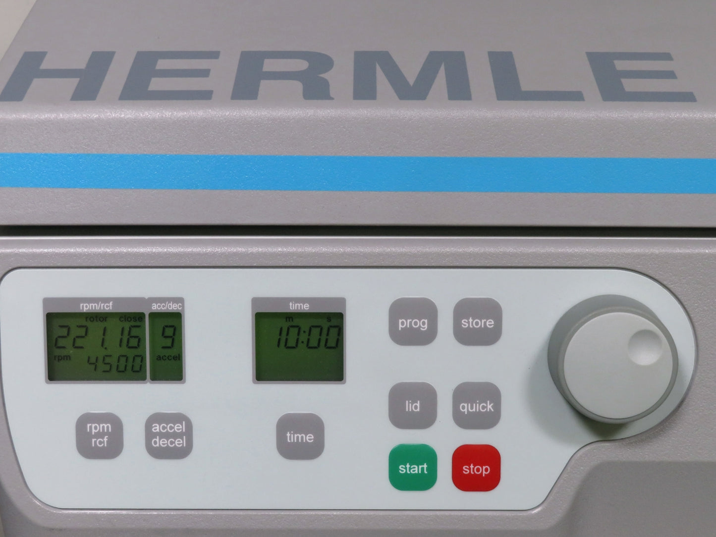 Hermle Z366 Centrifuge w/ 221.16 Microplate Rotor