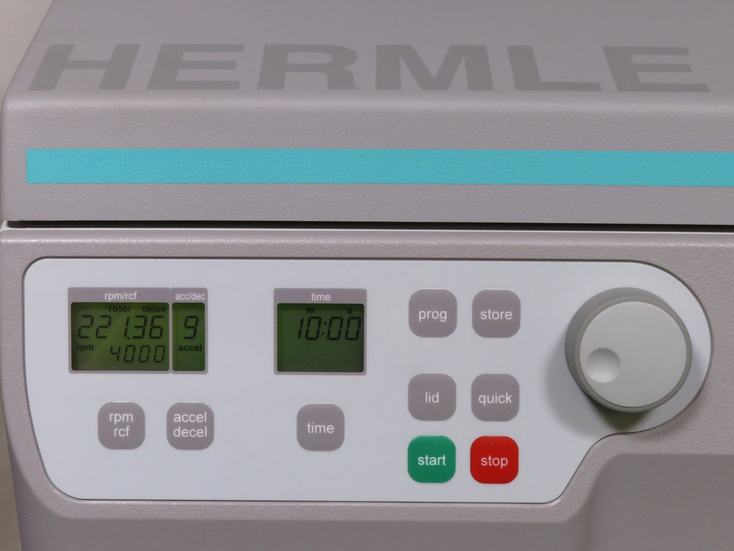 Hermle Z446 Centrifuge w/ 221.36 Swing Bucket Rotor & Microplate Buckets