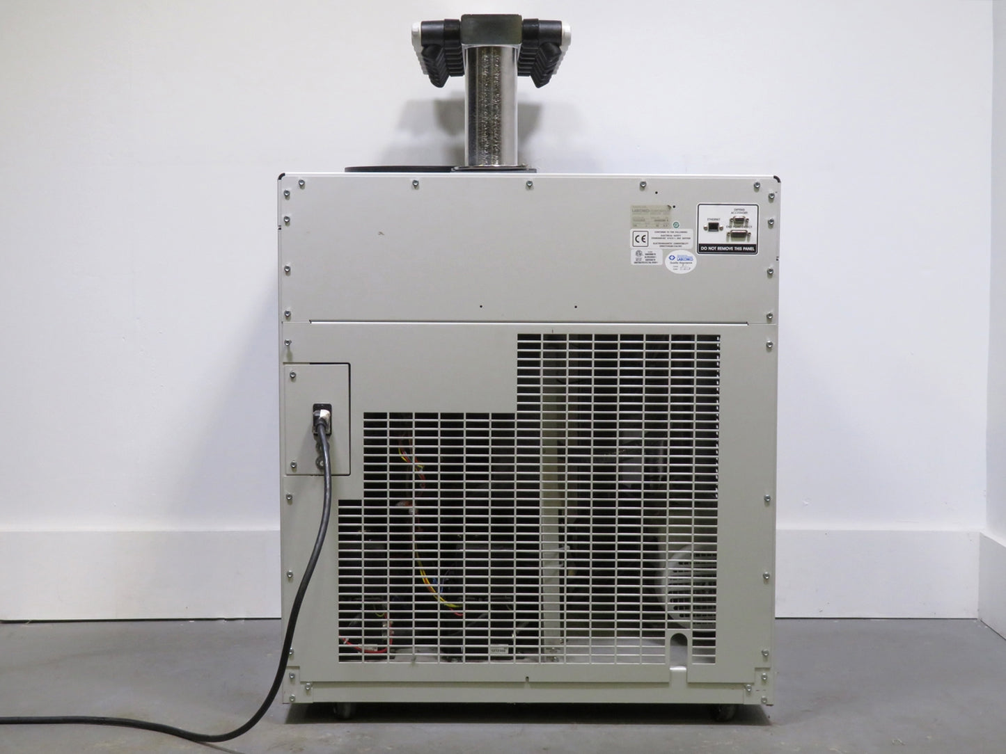 Labconco FreeZone 12L -84C Console Freeze Dryer System, 230V