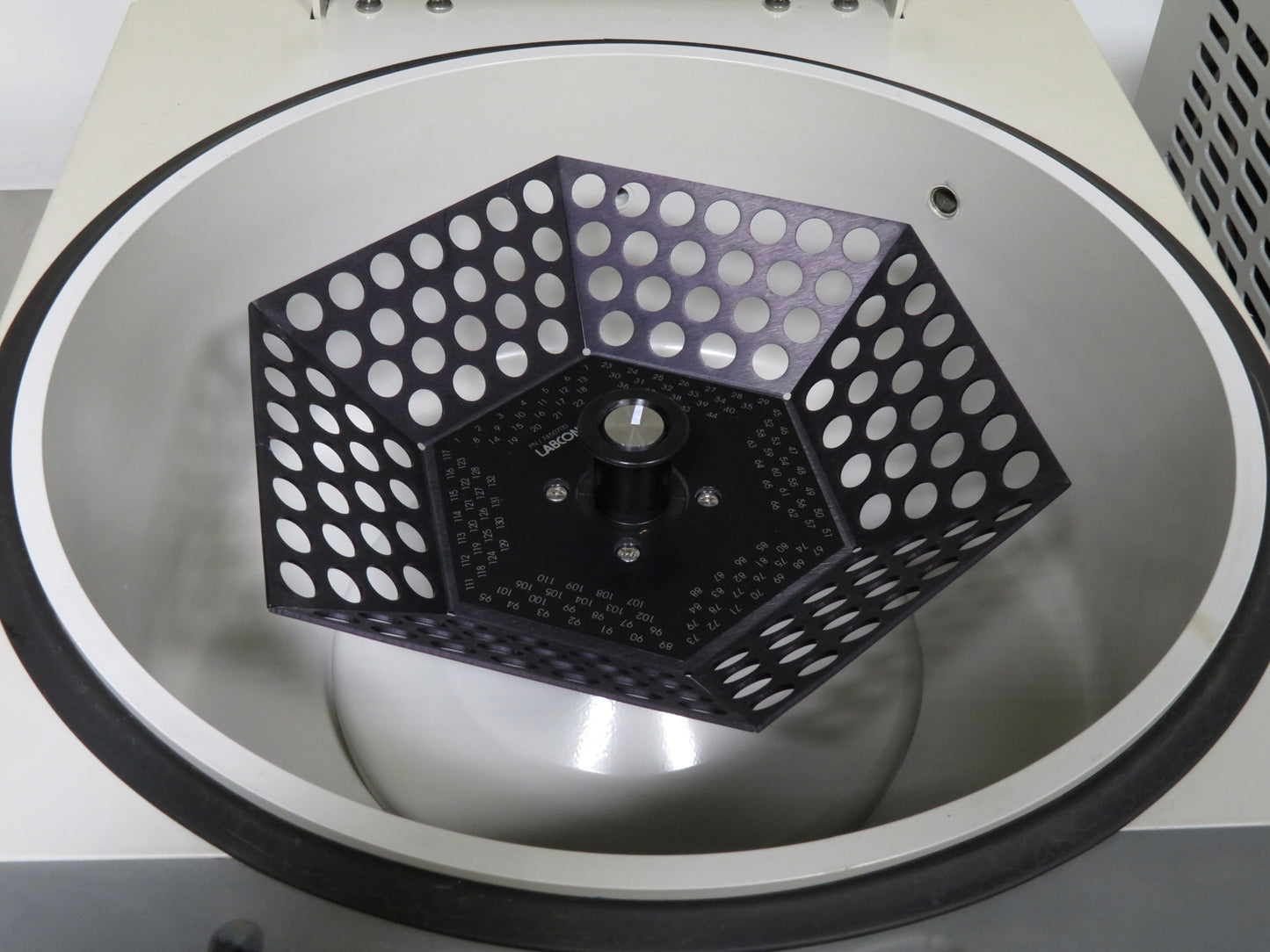 Labconco Centrivap Vacuum Concentrator System