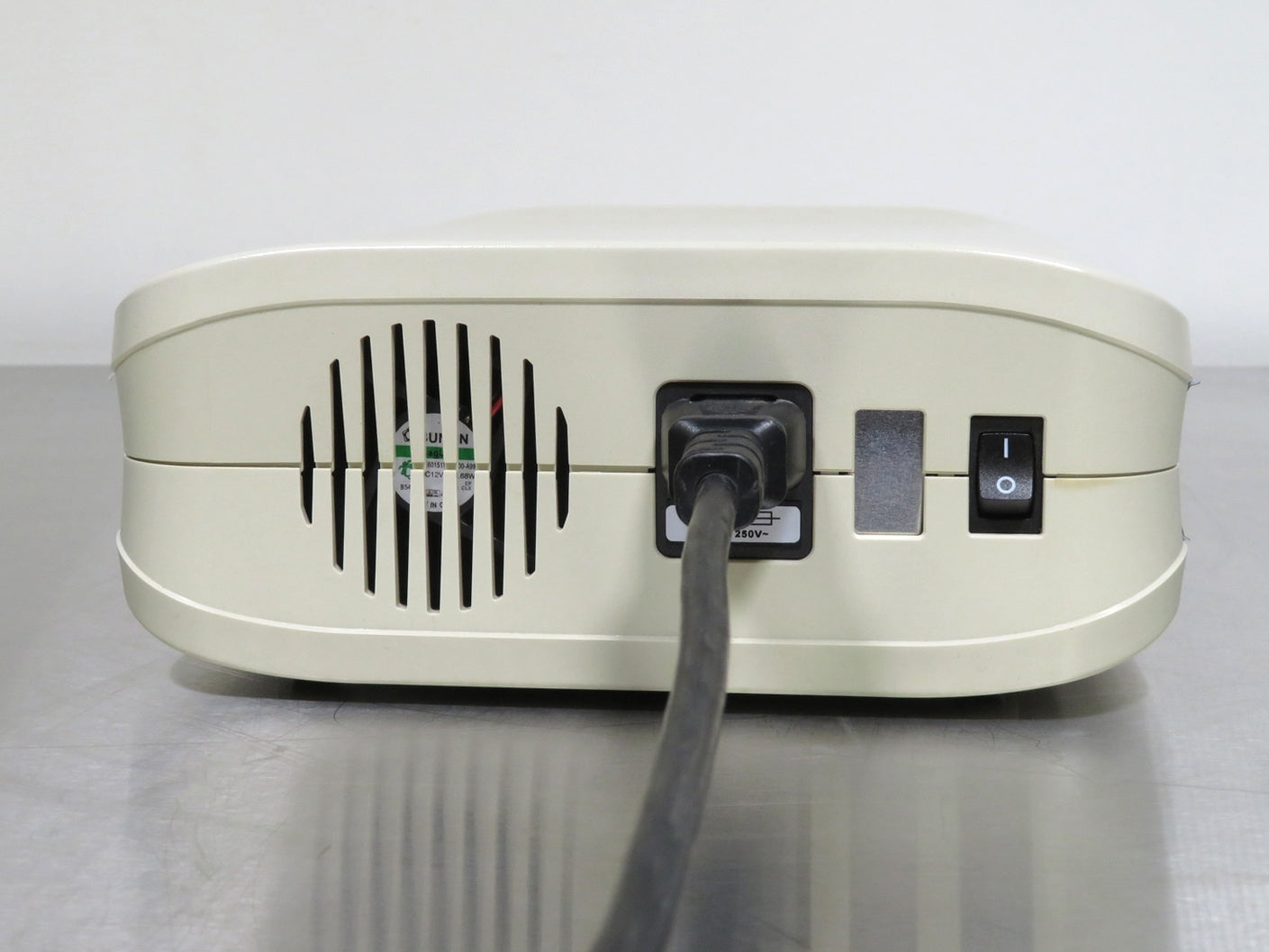 Life Technologies PowerEase 300W Electrophoresis Power Supply