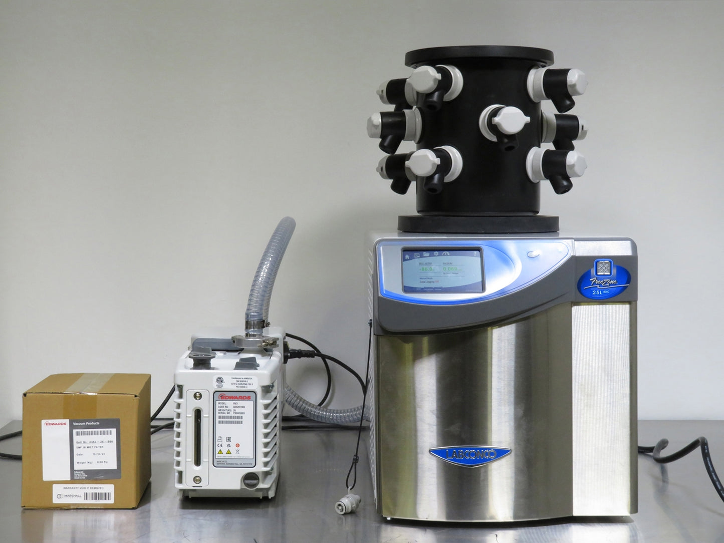 Labconco FreeZone 2.5L -50C Benchtop Freeze Dryer System, PTFE Coated