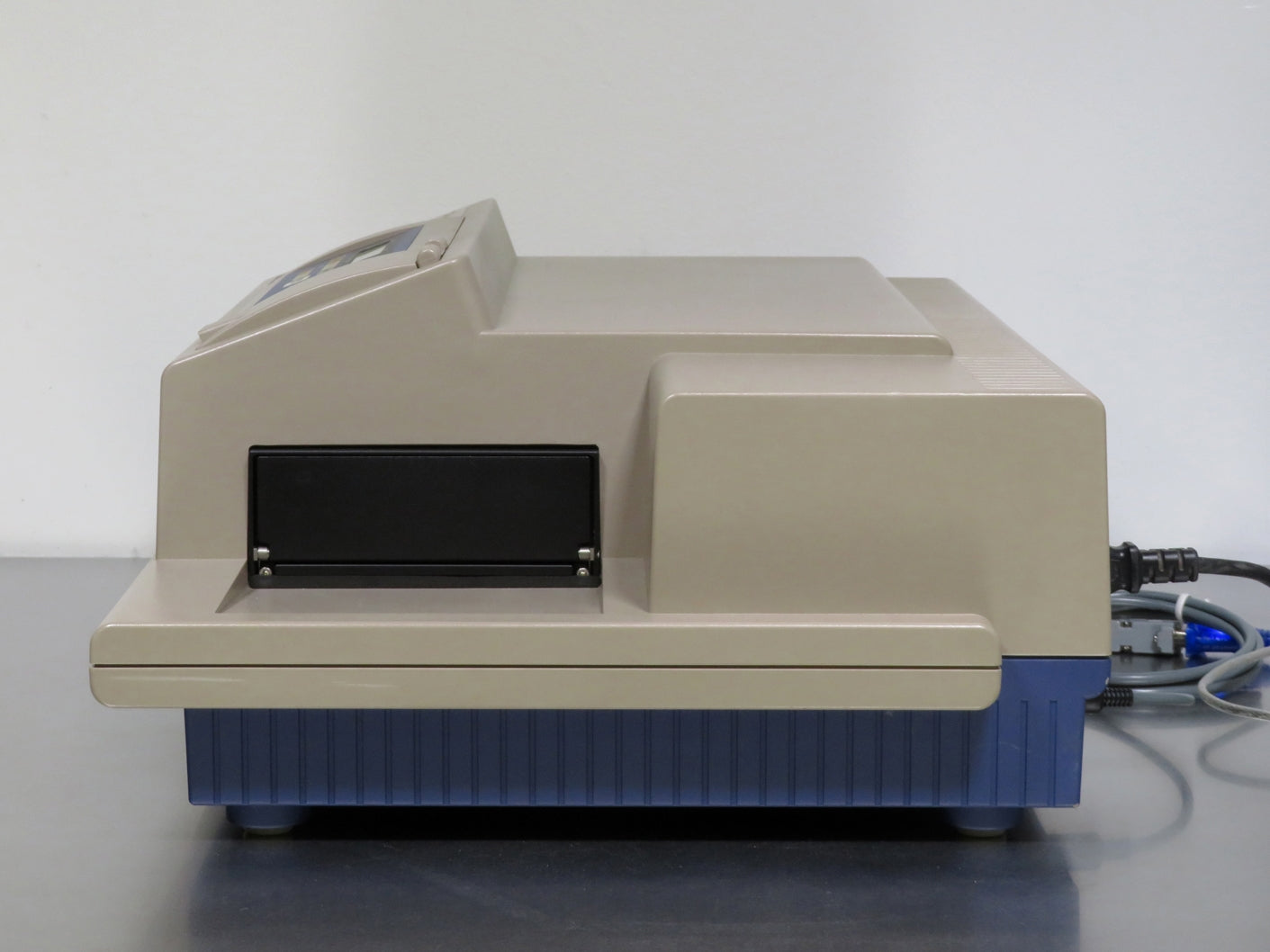 Molecular Devices SpectraMax M3 Multi-Mode Microplate Reader