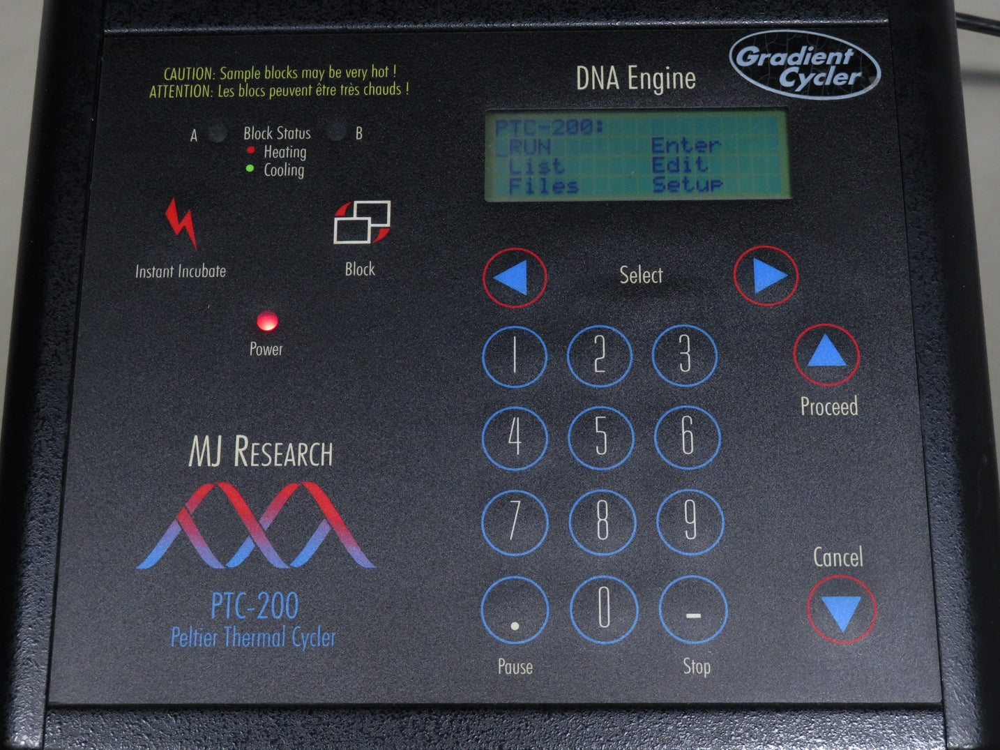 MJ Research PTC-200 Gradient Thermal Cycler