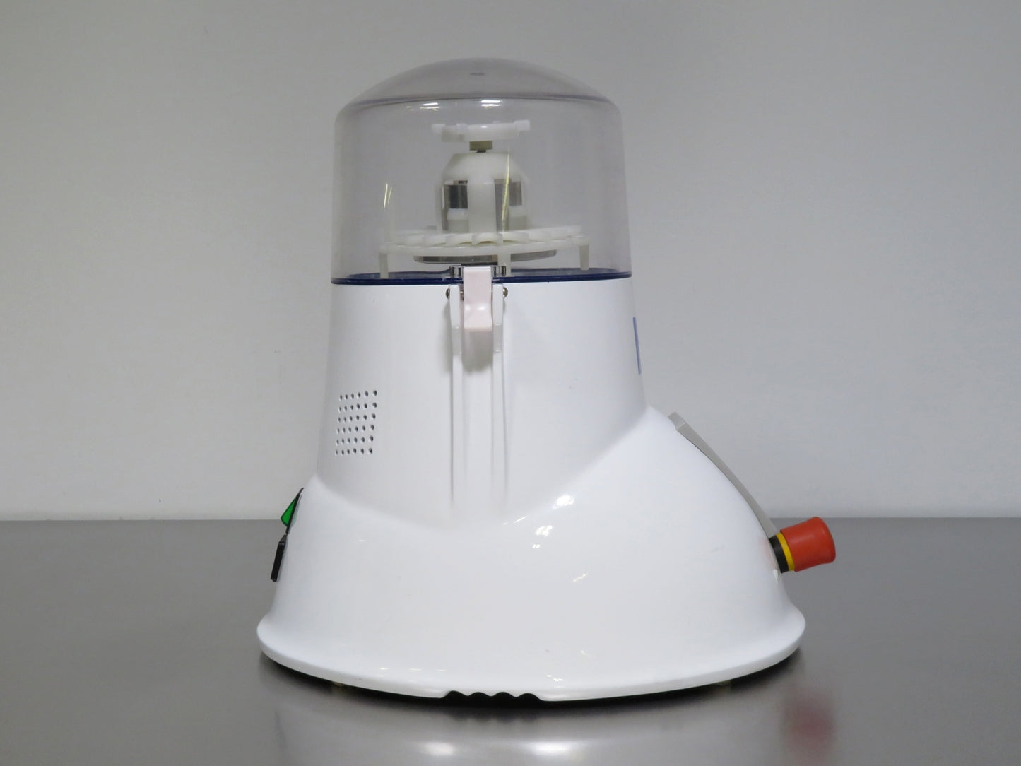 MP Biomedicals FastPrep-24 Sample Preparation System