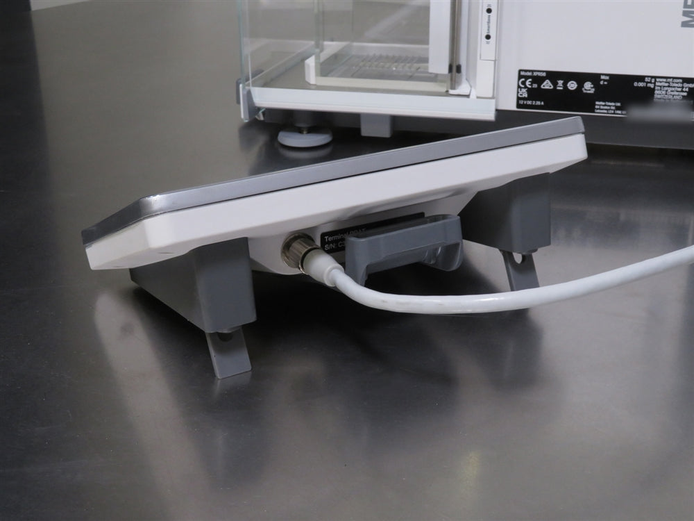 Mettler Toledo XPR56 Micro Analytical Balance