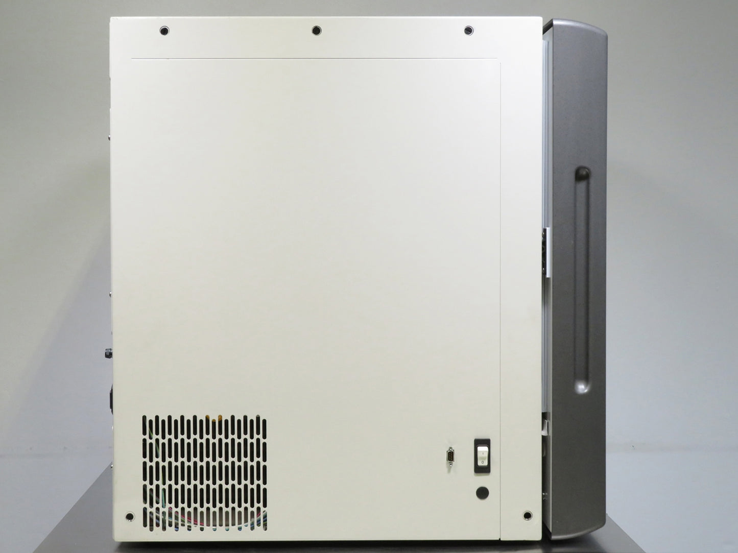 New Brunswick Innova 42R Refrigerated Incubator Shaker