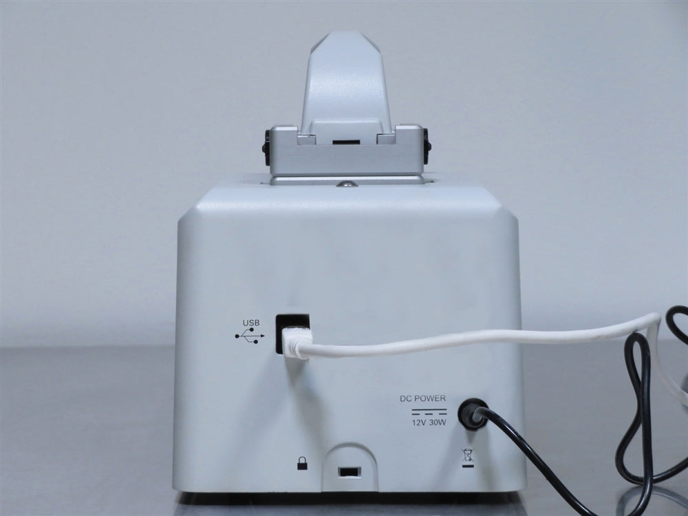 Thermo Scientific NanoDrop 2000 Spectrophotometer