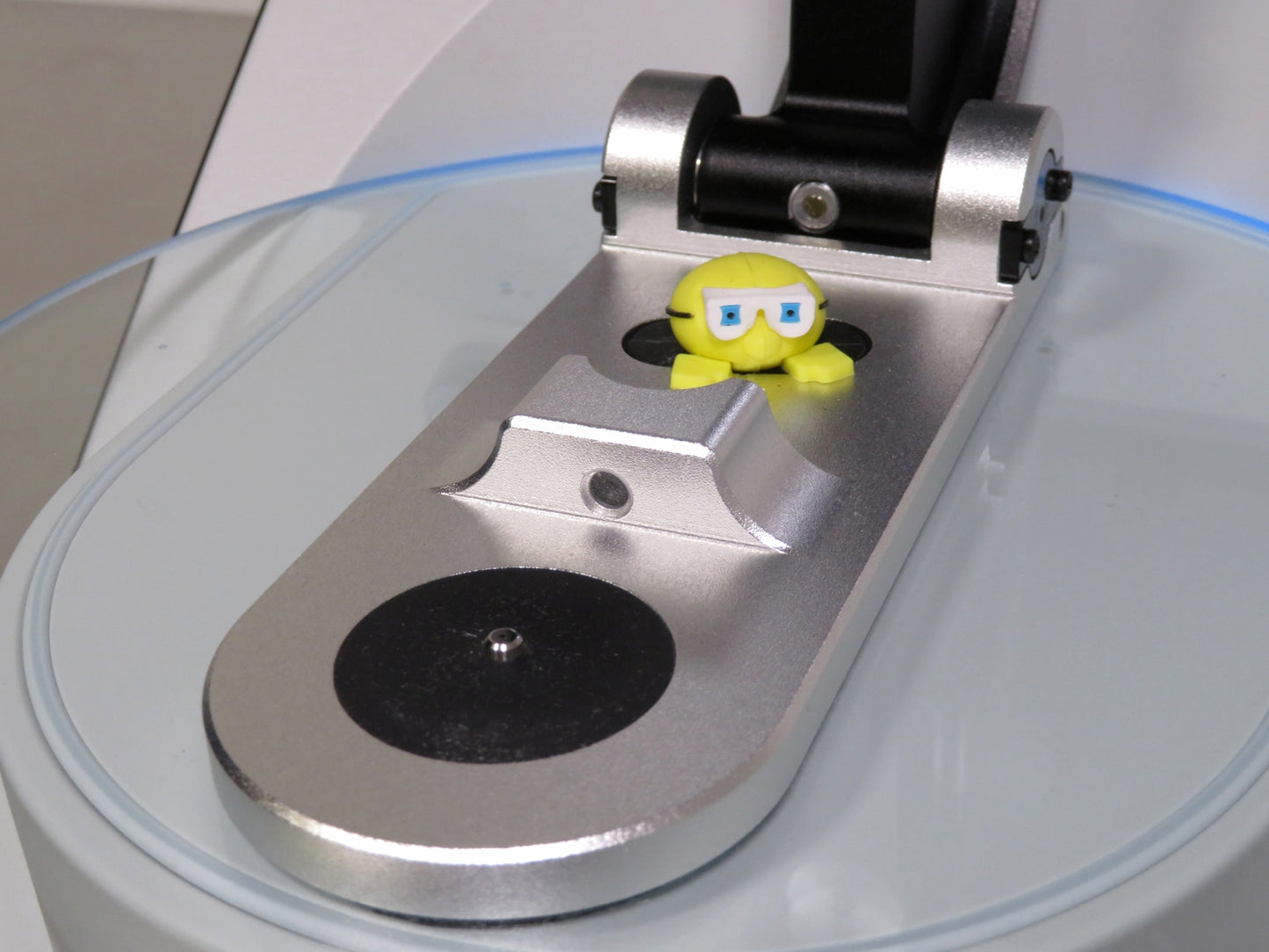Thermo Scientific NanoDrop OneC Microvolume Spectrophotometer