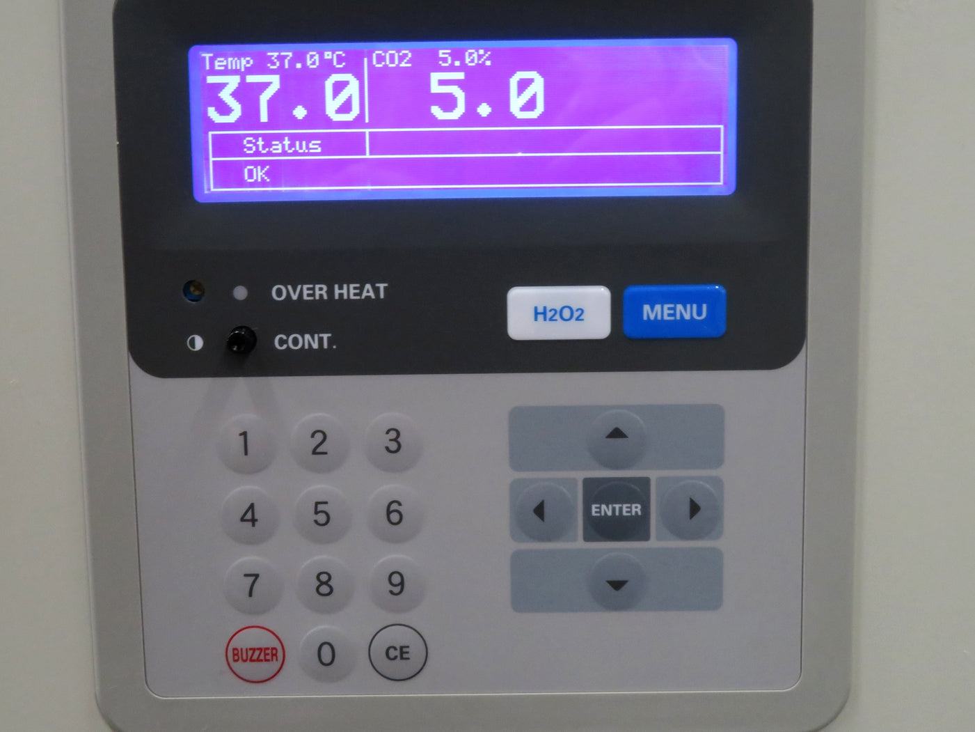 Sanyo MCO-19AIC(UV) CO2 Incubator Dual Stack