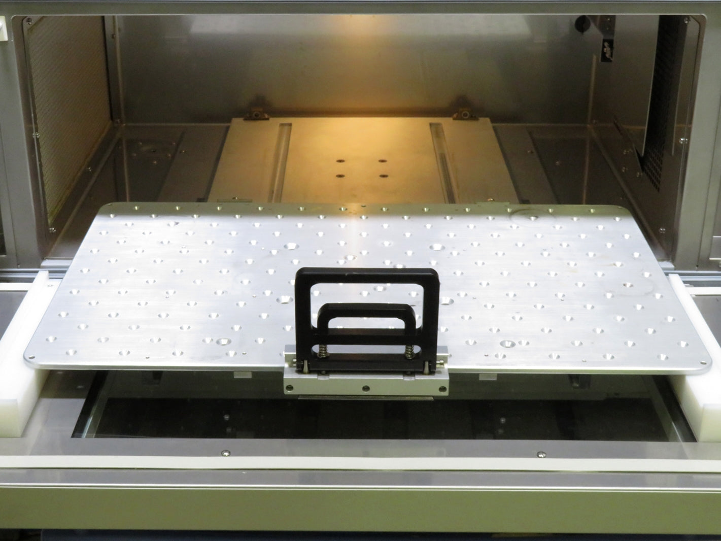 Thermo Scientific MaxQ 8000 Incubator Shaker