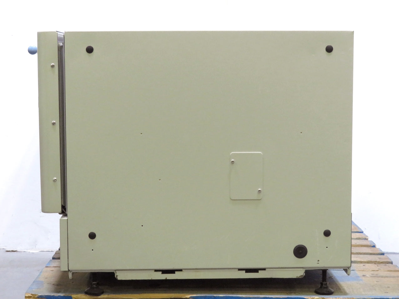 Thermo Scientific MaxQ 8000 Incubator Shaker